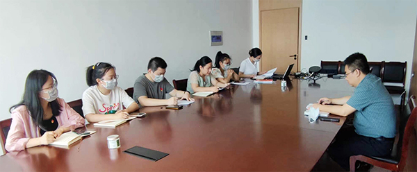 中欧官方端网站登录入口党支部开展“党的生日话初心 争先示范做表率”主题党日活动