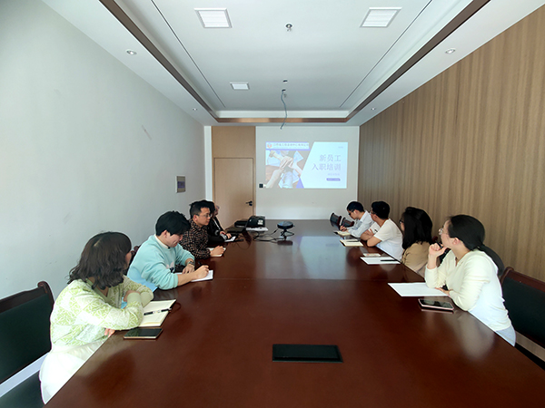 中欧官方端网站登录入口开展第二期“江咨讲五堂”交流培训