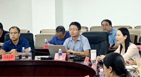 中欧官方端网站登录入口受邀为南昌市东湖区重大项目争资谋划开展专题培训